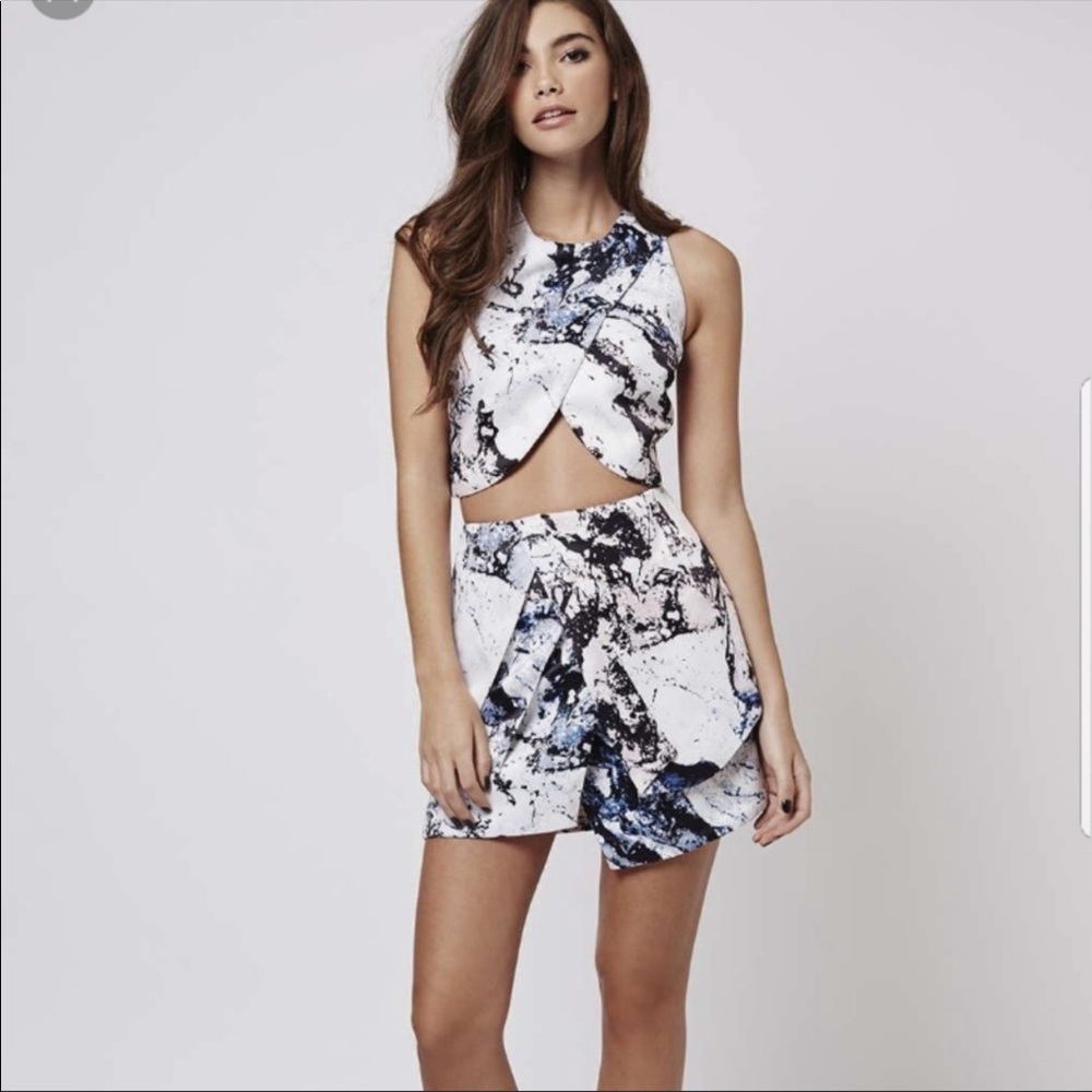 Kendall & Kylie Crop Top Skirt Set